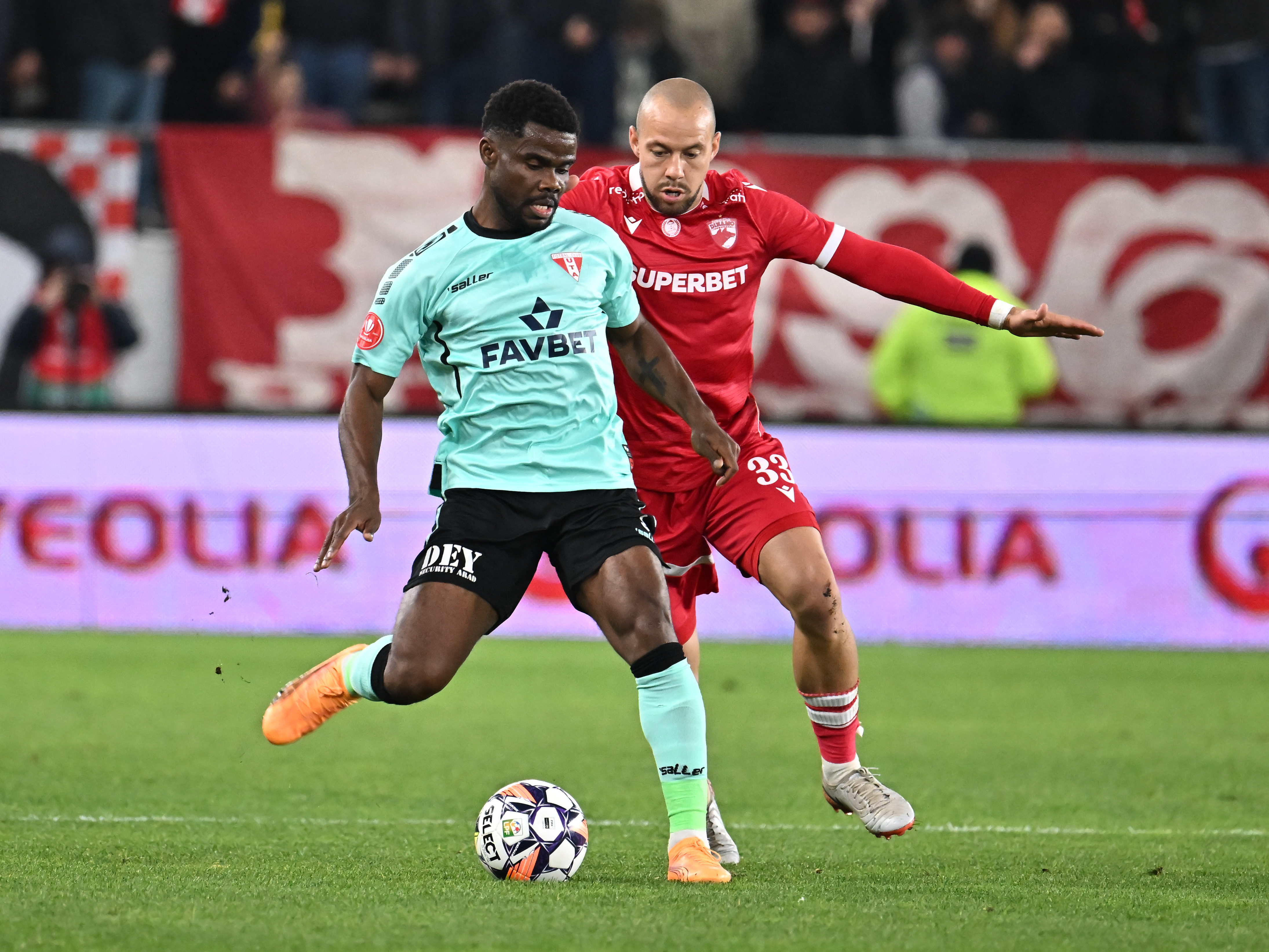 DINAMO BUCURESTI UTA ARAD, SUPERLIGA SUPERBET (2.11.2024) (11)